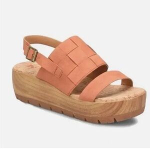Kork Ease wedge‎ sandals NEW 9
